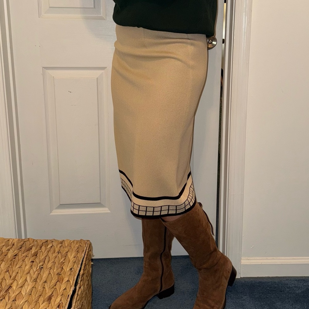Misook Tan Midi Skirt S